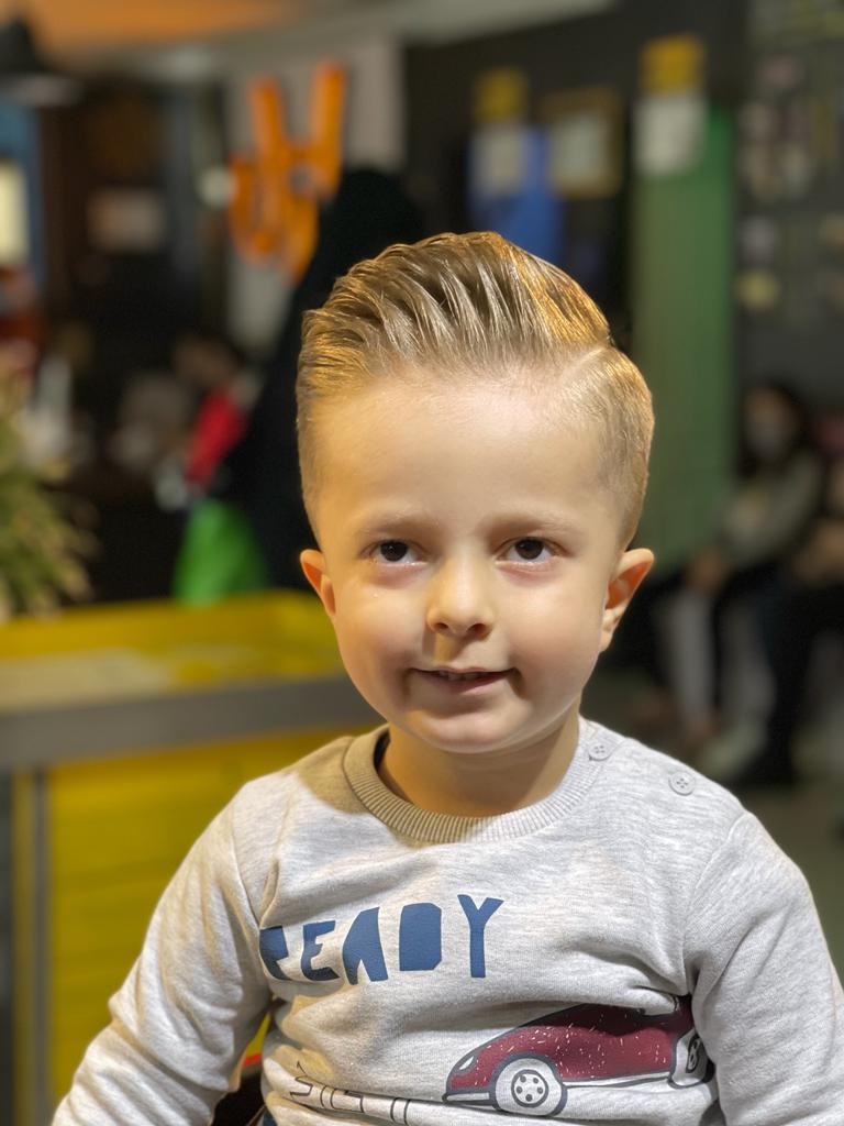 مدل مو بچگانه برای موهای کوتاه - همراه با ژل